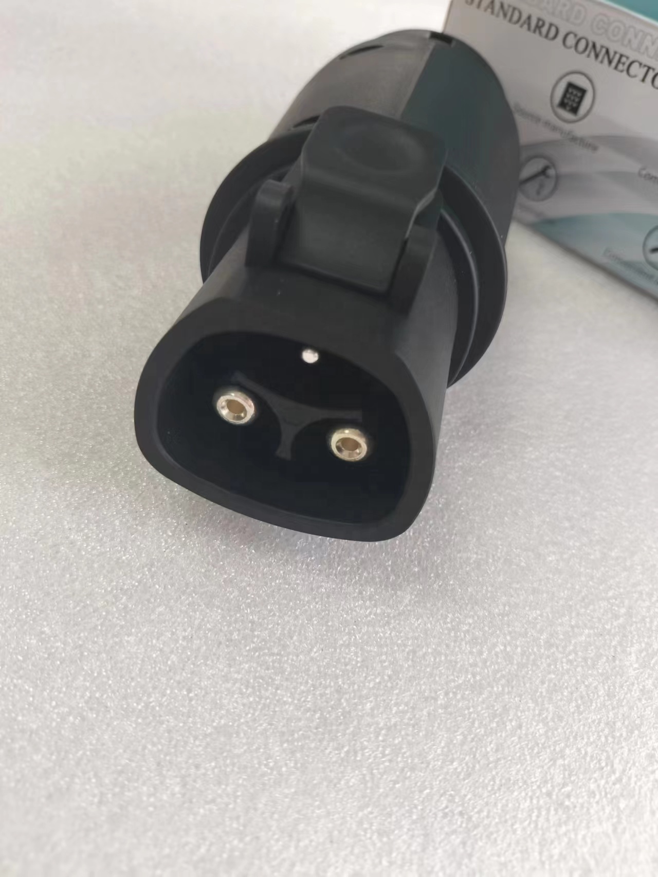 Adapter EV Tesla na Typ 2, kon – Type 2 Charger recenzja i cena